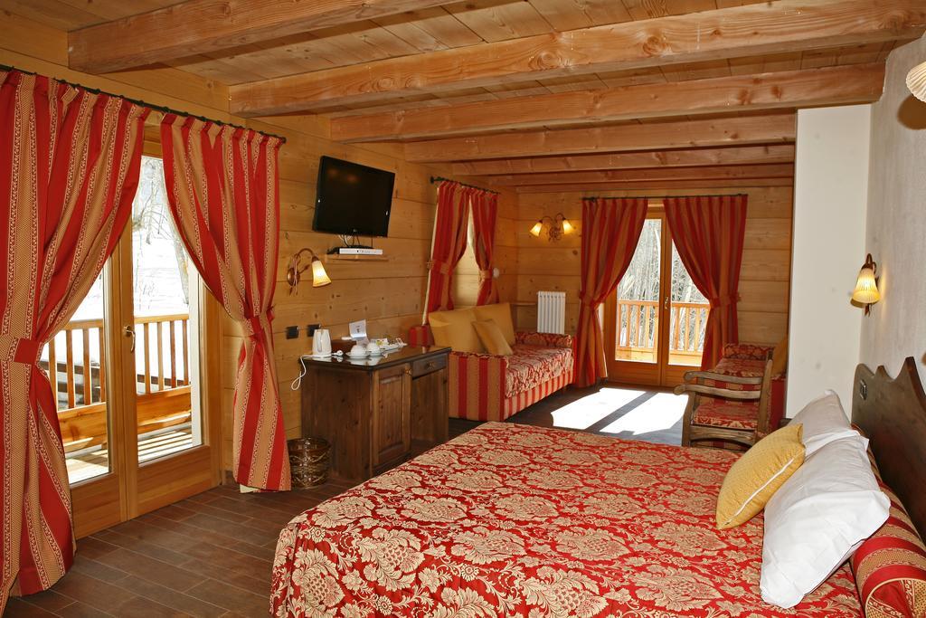Hotel Les Combes La Salle Camera foto